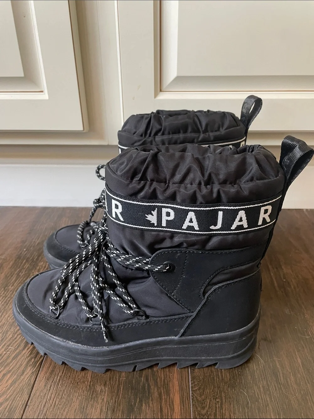 LIKE NEW PAJAR Galaxy Snow Boots!